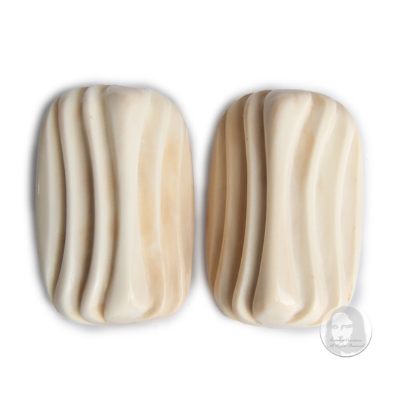 Vintage Givenchy Earrings Abstract Art Deco Style Resin Clip On 1960s Rare - Picture 5 of 11